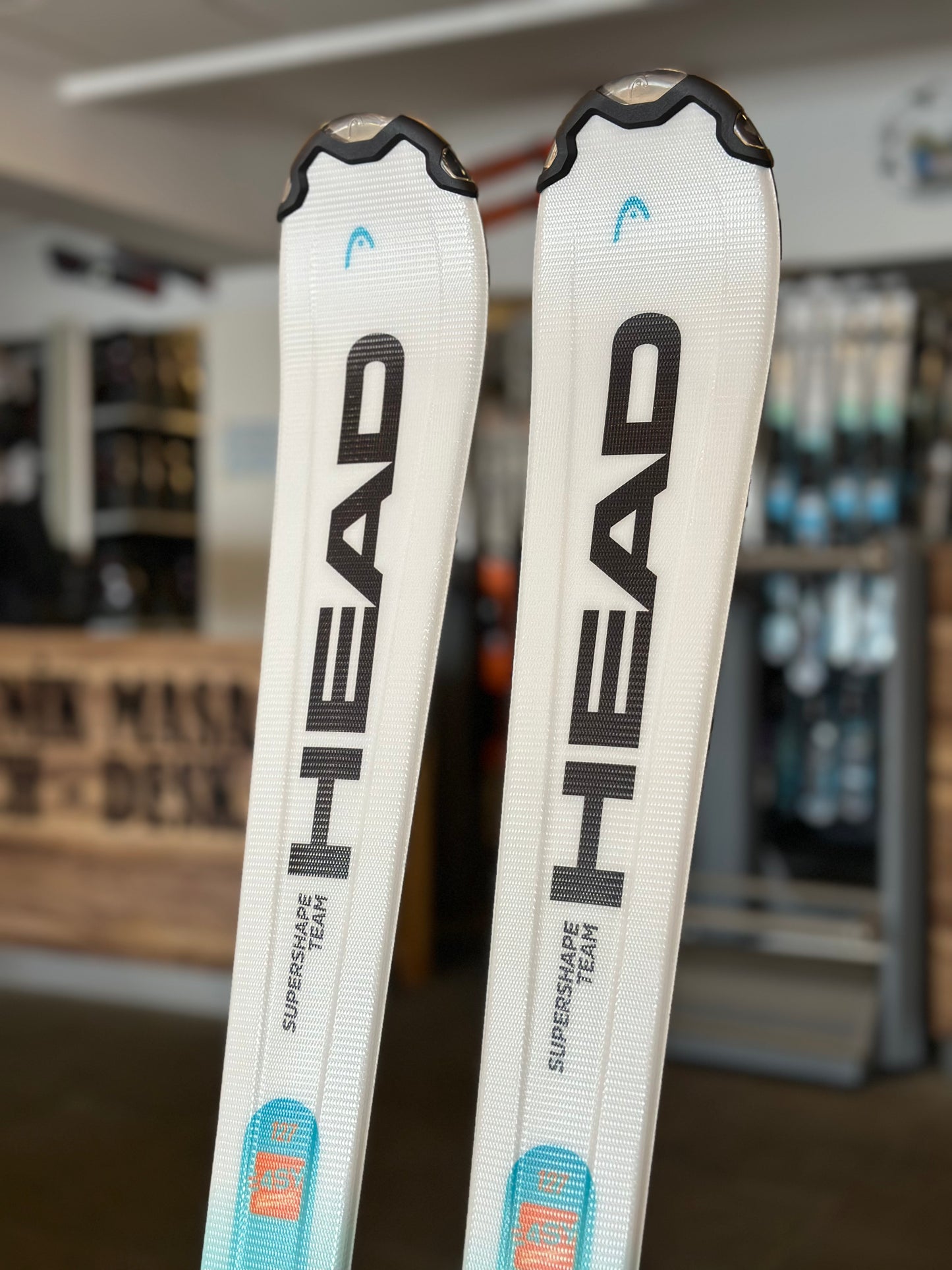 HEAD SUPERSHAPE TEAM EASY R JRS JUNIOR SKI