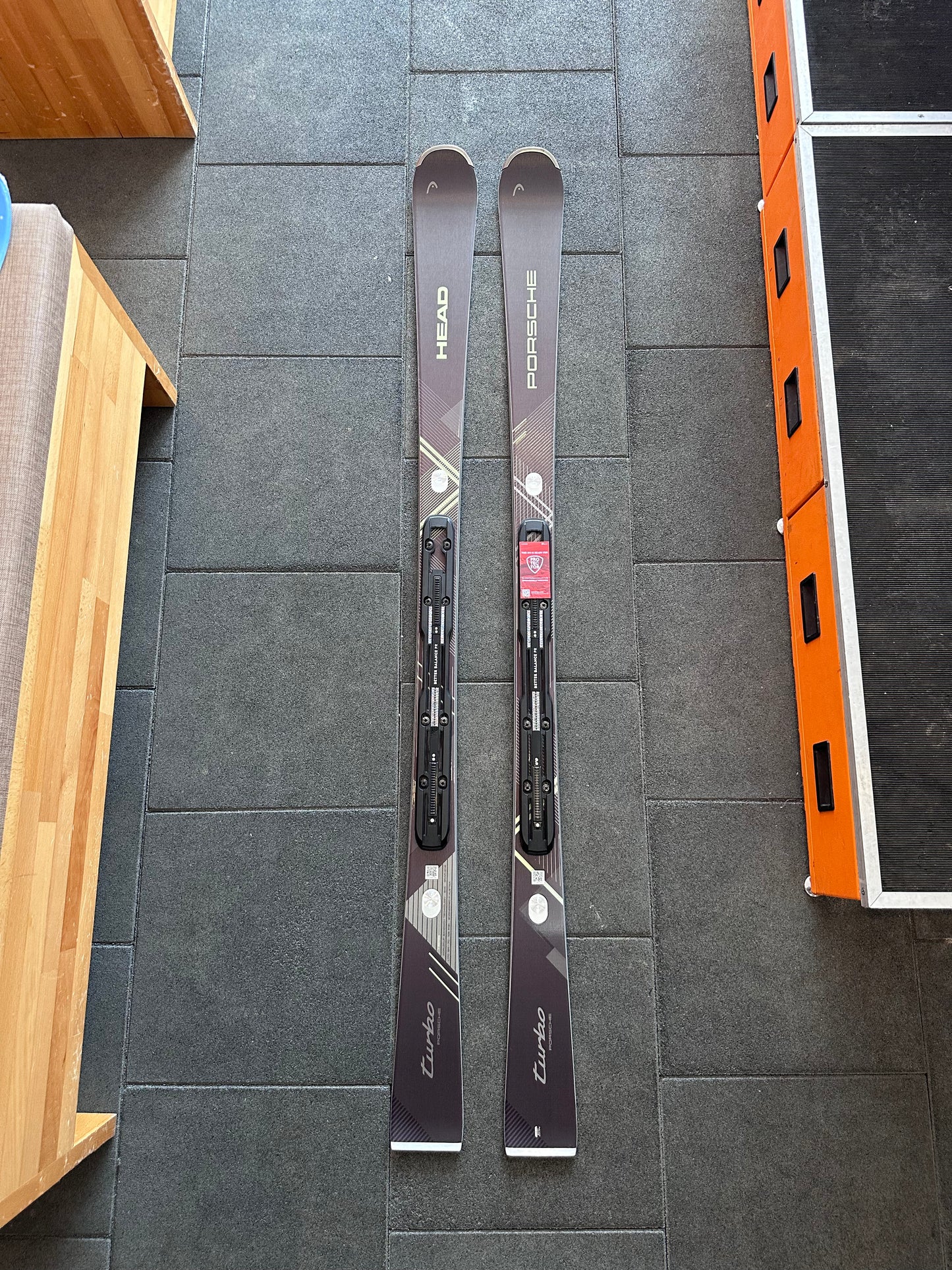 HEAD & PORSCHE 7 SERIES PERFORMANCE SKI - 50.Yıl Porsche Turbo Özel Limited Seri